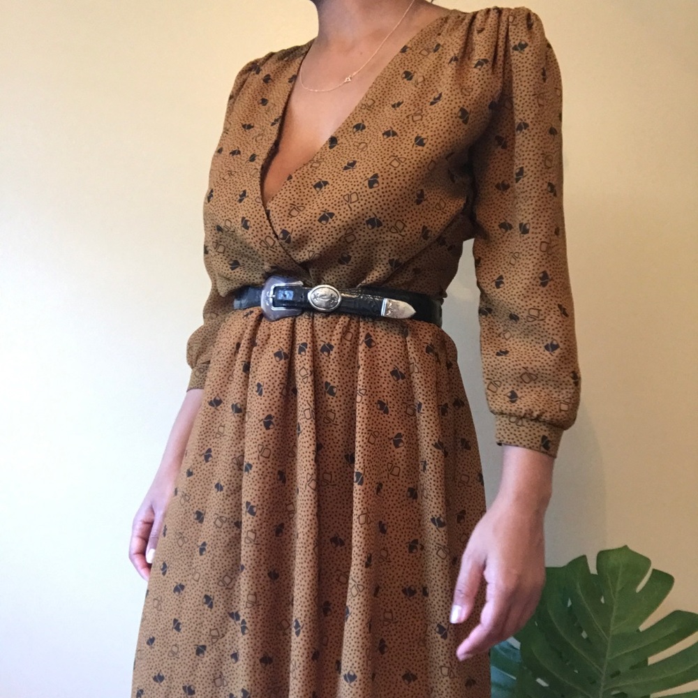 Vintage brown flowy Midi Dress Small